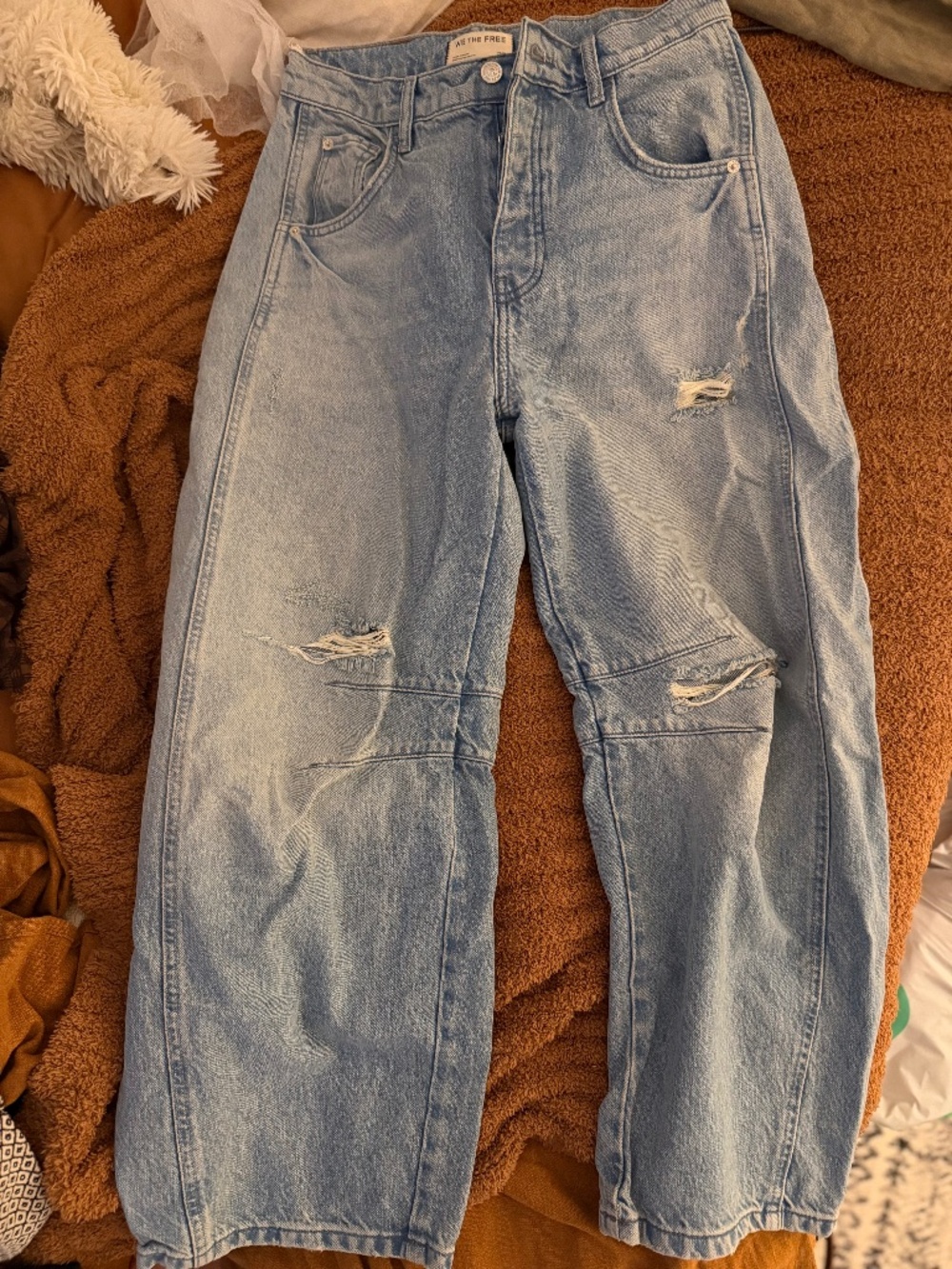 We The Free Good Luck Mid-Rise Barrel Jeans - Picture 4 of 5